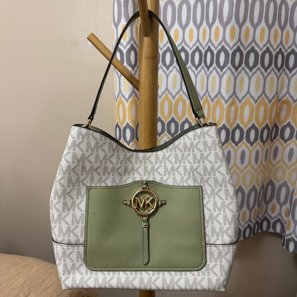 Michael Kors White and Green Women's Bag